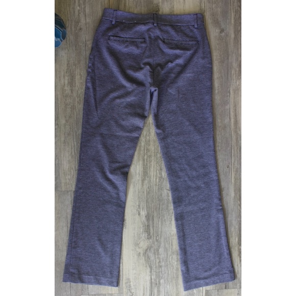 EUC Express Columnist Barely Boot Pants. Size 4. - Picture 3 of 7